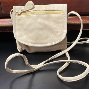 Vintage Cream leather Crossbody Bag